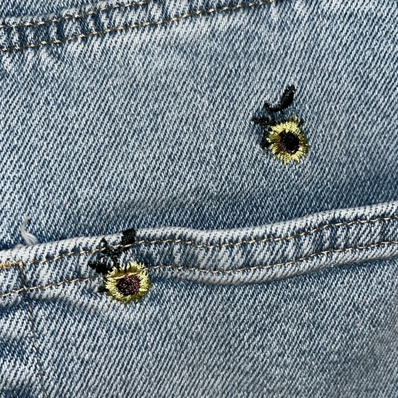 Mom Jean style/ Hi-waist loose mom Jean size 15/32 - Picture 8 of 8